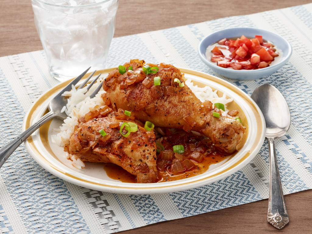 Chicken Adobo (Adobong Manok)