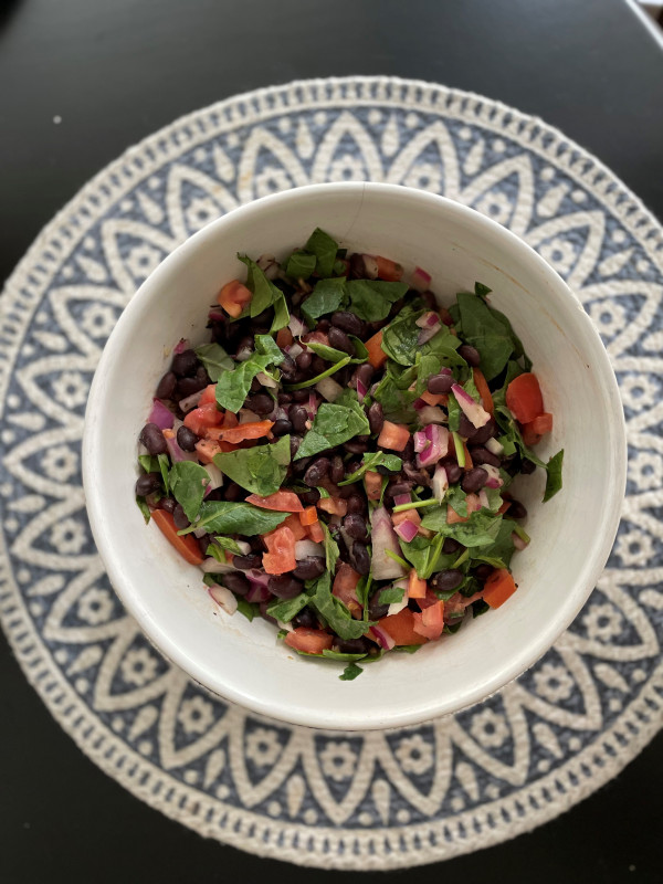 Spinach Black Bean Salad in a bowl