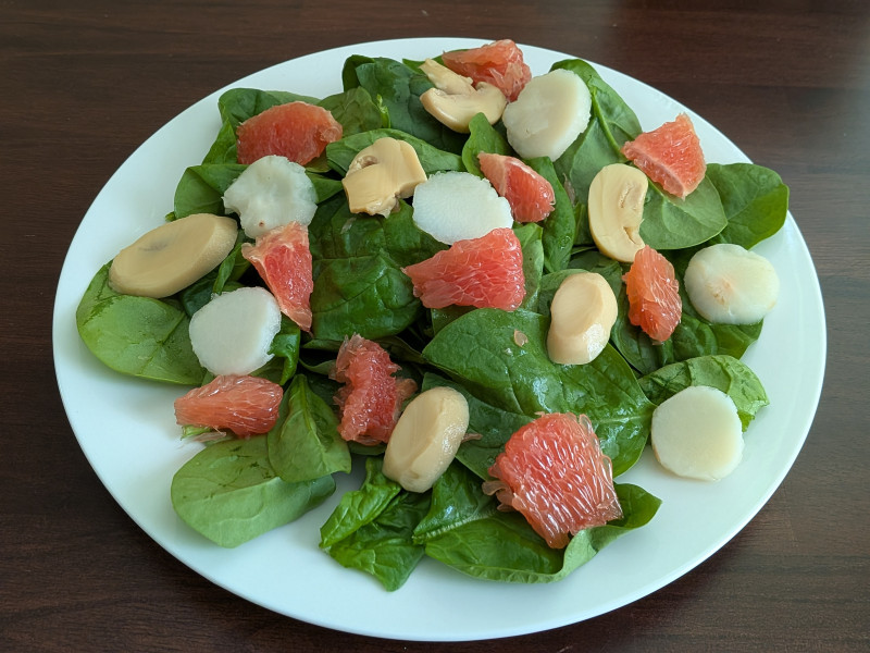 Image of Grapefruit Spinach Salad recipe on a plate