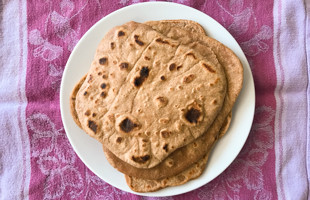 Chapatis Flatbread on a plate