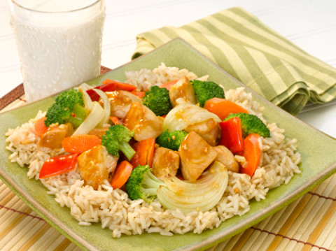 Brown Rice with Sizzling Chicken and Vegetables