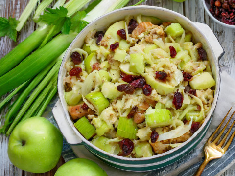 Melissa’s Slow Cooker Stuffing
