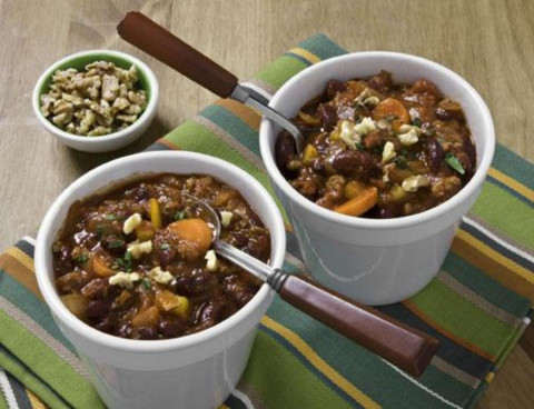 image of Brilliant Chili Topped with Walnuts in bowls