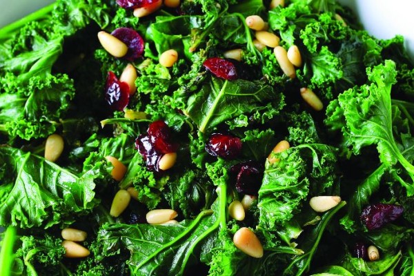 Kale with nuts and raisins