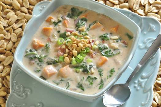 Peanutty Stew in a bowl