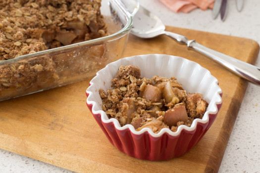 bowl of Fruit Crisp