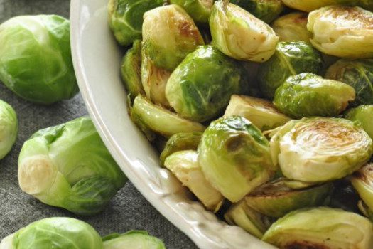 roasted brussels sprouts in a bowl