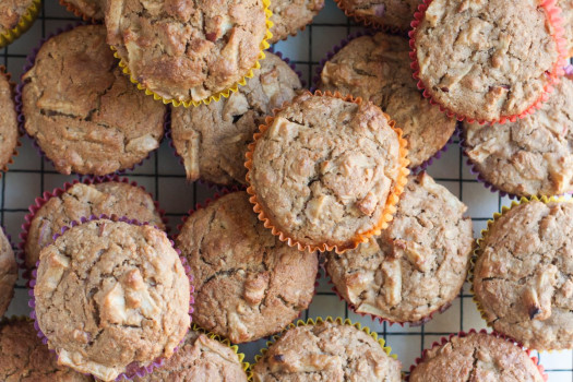 Apple Oatmeal Muffins