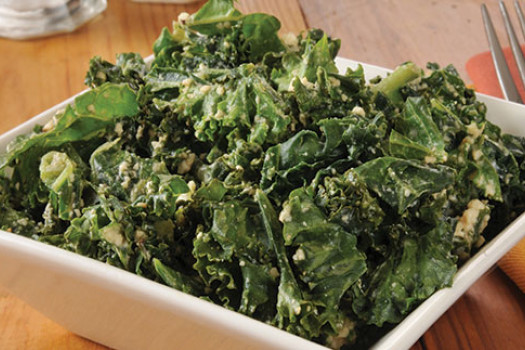 Kale Salad with Yogurt Dressing