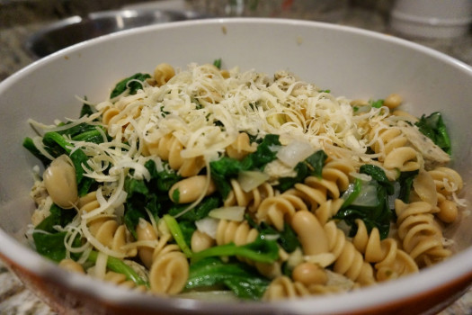 Image of Pasta with Greens, Beans and Chicken Recipe in a bowl