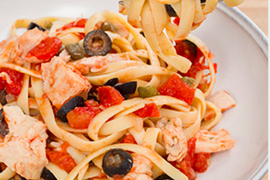 Neopolitan Tuna Fettuccine in a bowl