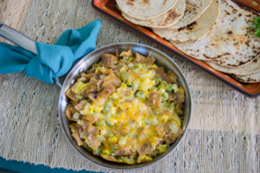 Migas "Crumbs" in a pot