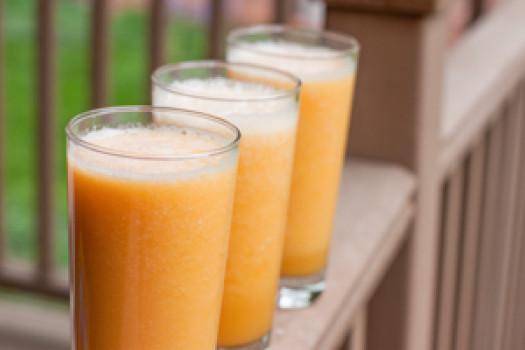 glasses of Cantaloupe Cooler