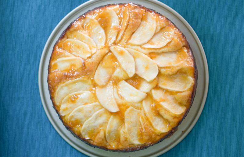 Apple Cake