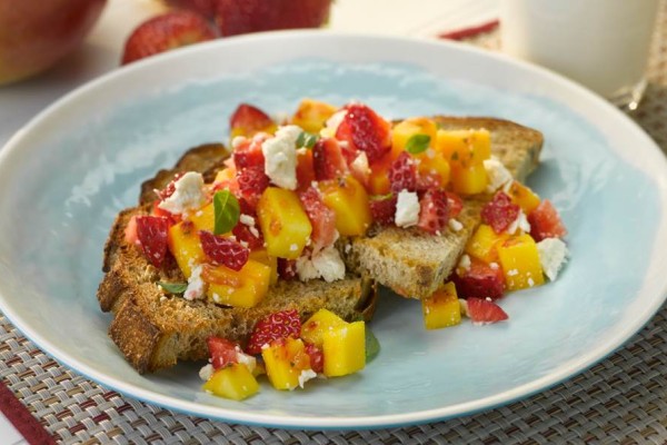 Strawberry Mango Feta Toast Points on a plate