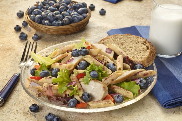 Blueberry Chicken Pasta Salad with Field Greens 